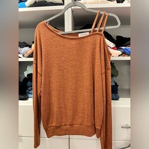 Gill sweater shoulder-less size small